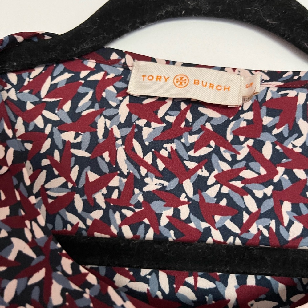Tory  Burch pattern blouse - Picture 5 of 5